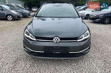 Універсал Volkswagen Golf 2019 в Снятині
