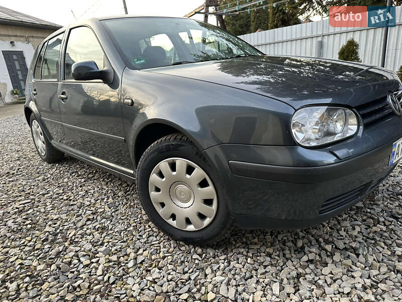 Volkswagen Golf 1999