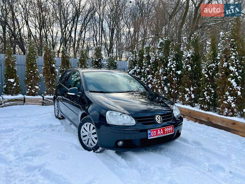 Хетчбек Volkswagen Golf 2008 в Полтаві
