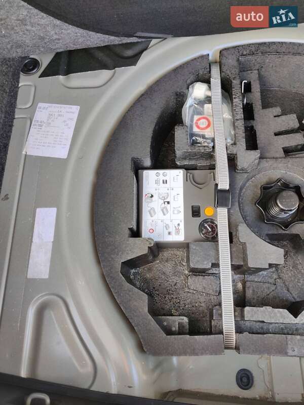 Хетчбек Volkswagen Golf 2009 в Баришівка