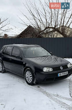 Хэтчбек Volkswagen Golf 2000 в Виннице