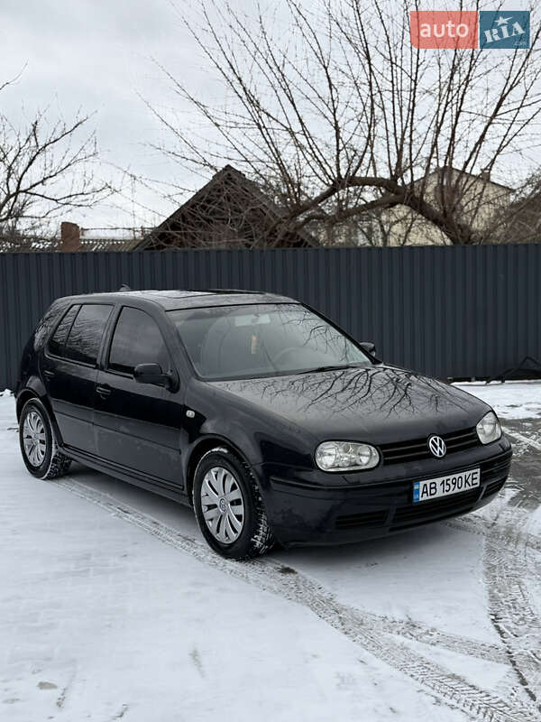 Volkswagen Golf 2000