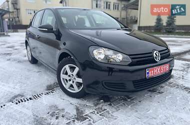 Хетчбек Volkswagen Golf 2010 в Луцьку