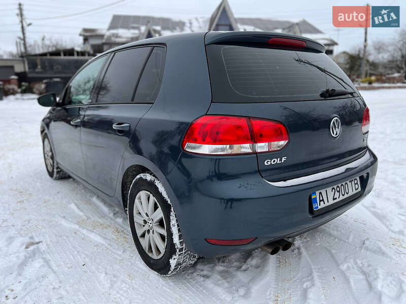 Хетчбек Volkswagen Golf 2012 в Козелеці