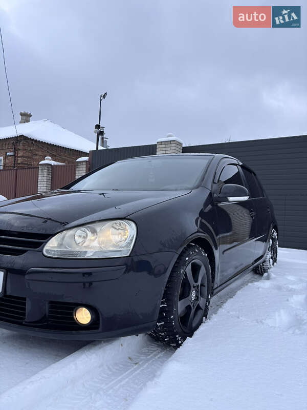 Хетчбек Volkswagen Golf 2007 в Запоріжжі
