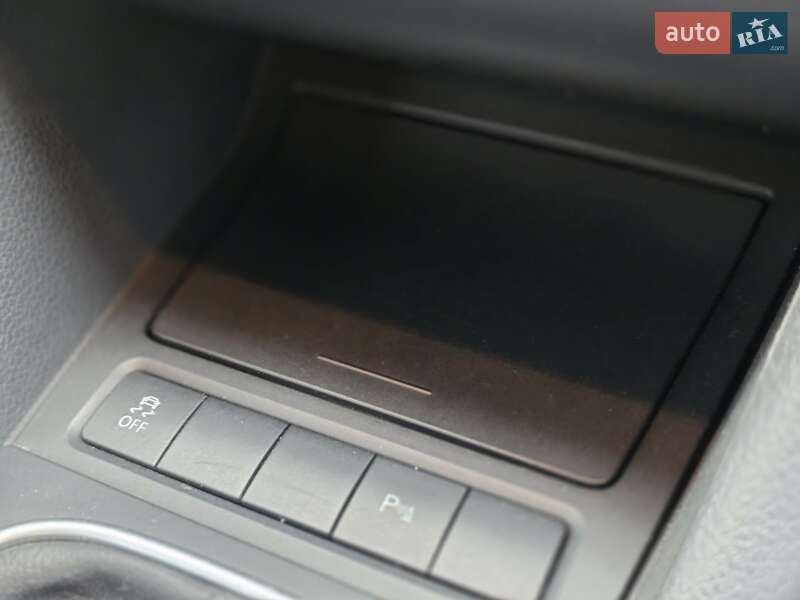 Универсал Volkswagen Golf 2010 в Луцке