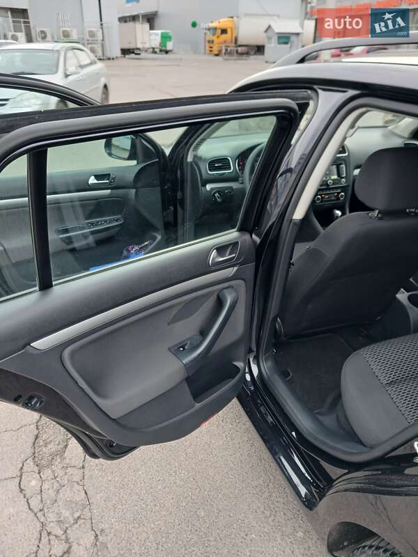 Универсал Volkswagen Golf 2011 в Полтаве фото 27 Универсал Volkswagen Golf 2011 в Полтаве