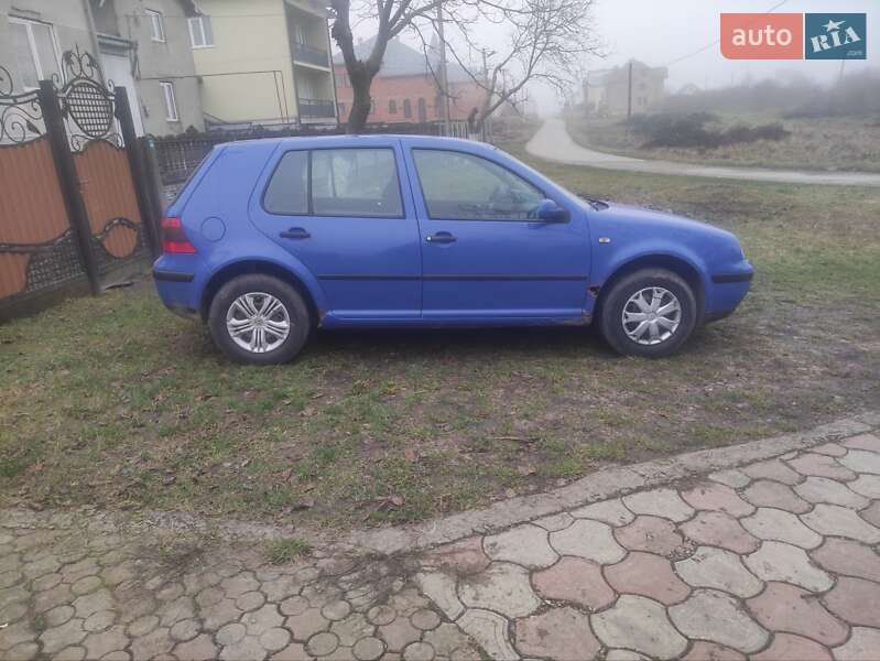 Хетчбек Volkswagen Golf 1999 в Мамаївцах