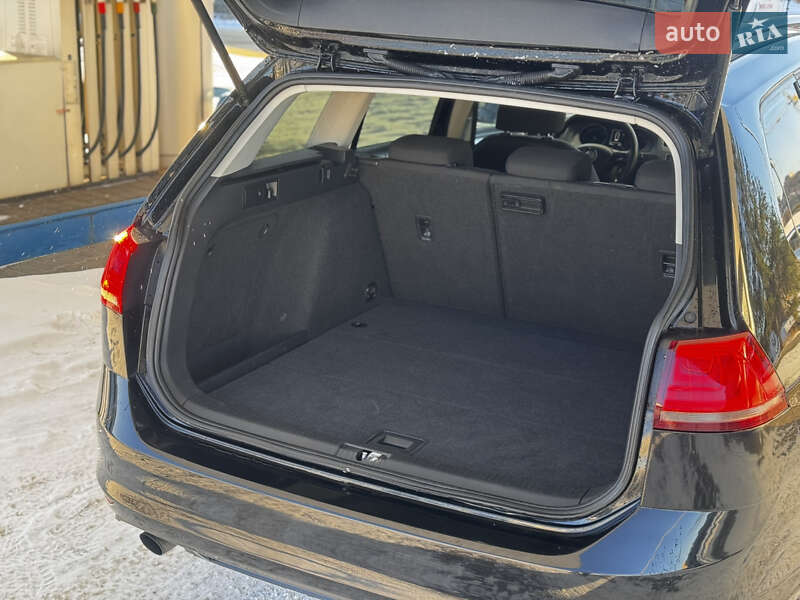 Универсал Volkswagen Golf 2014 в Хмельницком