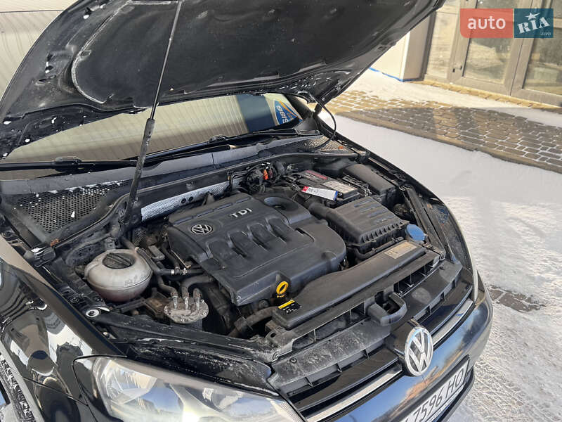 Универсал Volkswagen Golf 2014 в Хмельницком