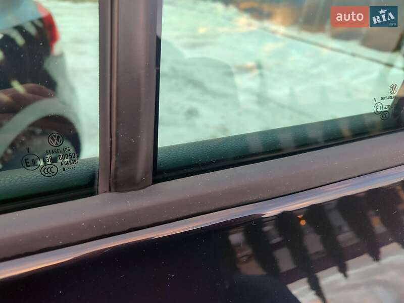 Хетчбек Volkswagen Golf 2010 в Івано-Франківську