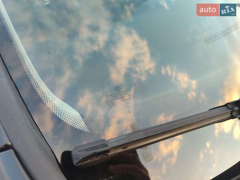 Хетчбек Volkswagen Golf 2010 в Івано-Франківську