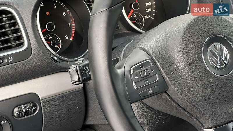 Універсал Volkswagen Golf 2009 в Самборі