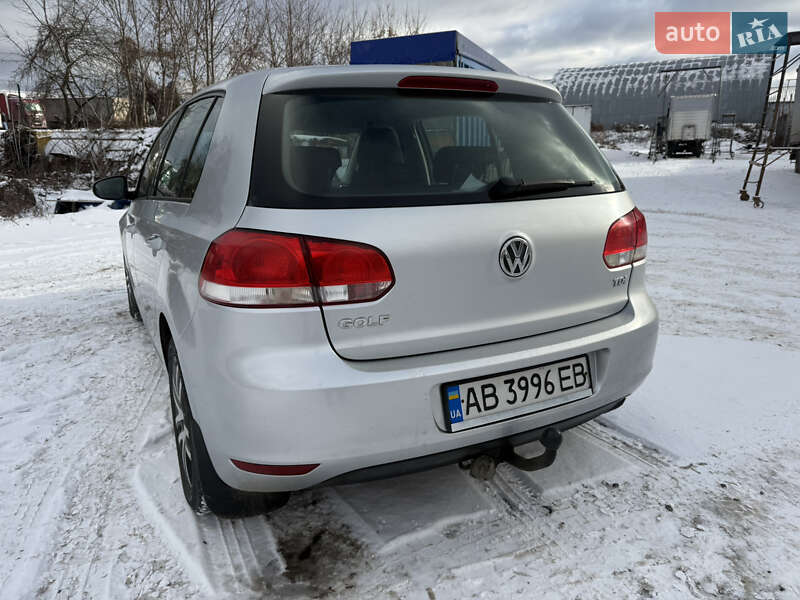 Хетчбек Volkswagen Golf 2010 в Вінниці
