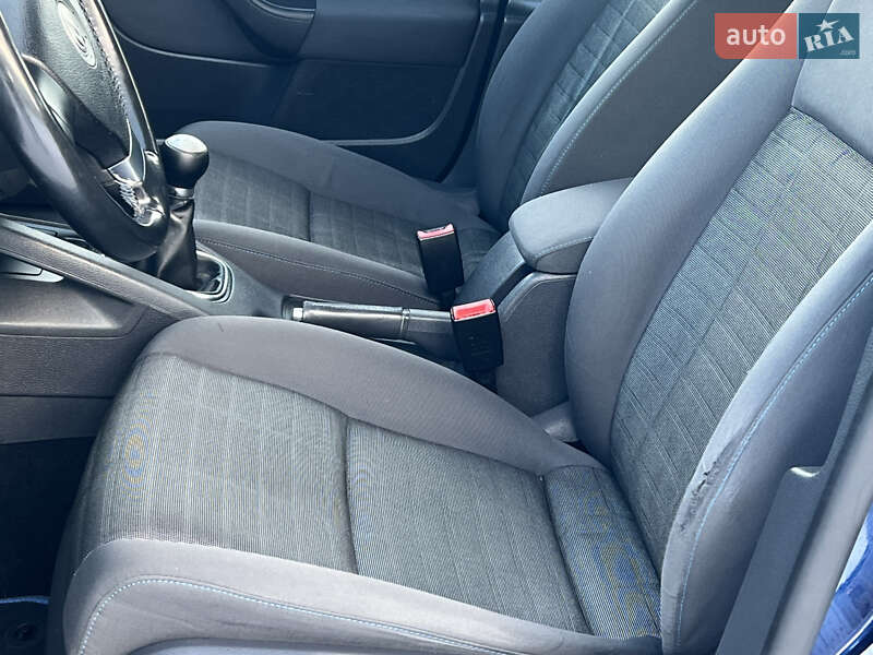 Хетчбек Volkswagen Golf 2007 в Лубнах