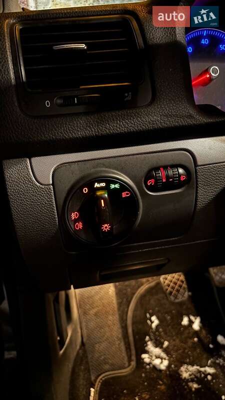 Универсал Volkswagen Golf 2009 в Светловодске