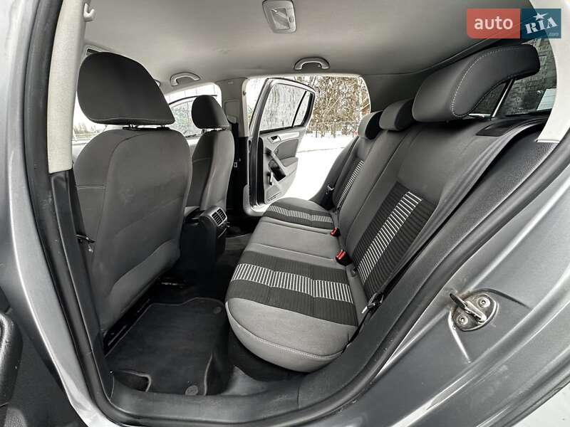 Хэтчбек Volkswagen Golf 2009 в Киеве фото 28 Хэтчбек Volkswagen Golf 2009 в Киеве