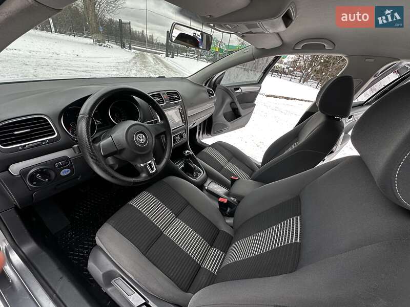 Хэтчбек Volkswagen Golf 2009 в Киеве фото 24 Хэтчбек Volkswagen Golf 2009 в Киеве