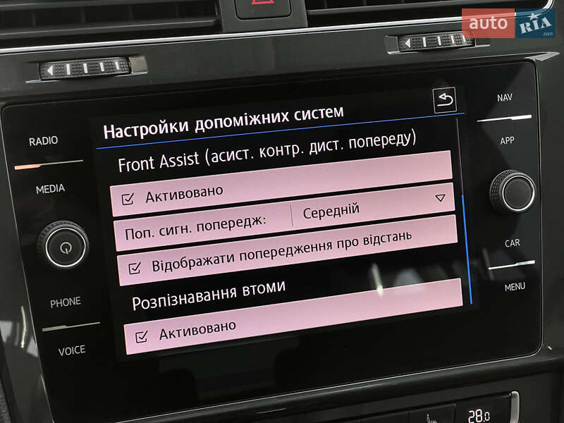 Универсал Volkswagen Golf 2019 в Луцке