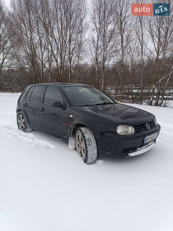 Volkswagen Golf 2000