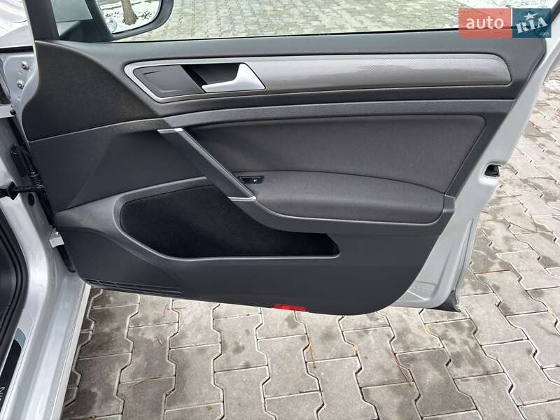 Универсал Volkswagen Golf 2019 в Стрые фото 18 Универсал Volkswagen Golf 2019 в Стрые