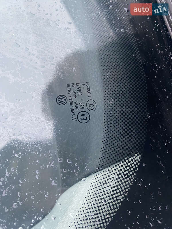 Універсал Volkswagen Golf 2009 в Любомлі