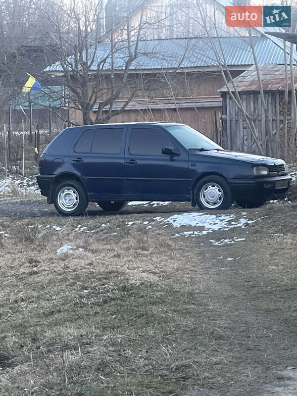 Хэтчбек Volkswagen Golf 1994 в Сколе фото 2 Хэтчбек Volkswagen Golf 1994 в Сколе