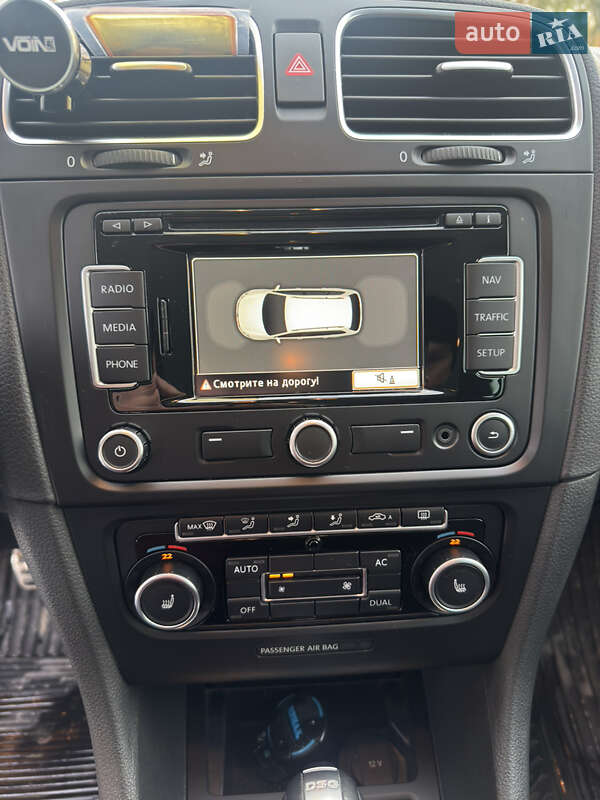 Универсал Volkswagen Golf 2012 в Калуше