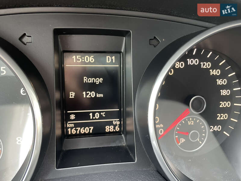 Хэтчбек Volkswagen Golf 2009 в Хмельницком