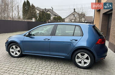 Хэтчбек Volkswagen Golf 2017 в Виннице
