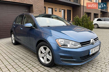 Хетчбек Volkswagen Golf 2017 в Вінниці