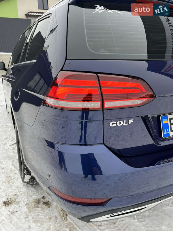 Универсал Volkswagen Golf 2017 в Львове