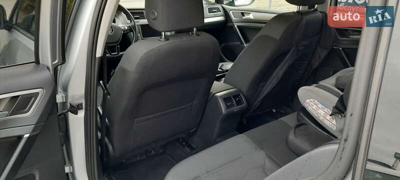 Универсал Volkswagen Golf 2015 в Тернополе