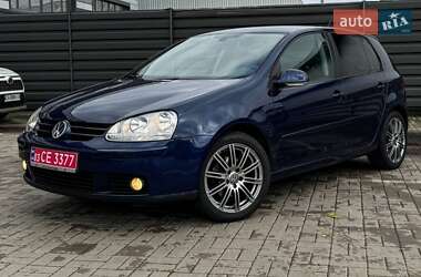 Хэтчбек Volkswagen Golf 2008 в Черкассах