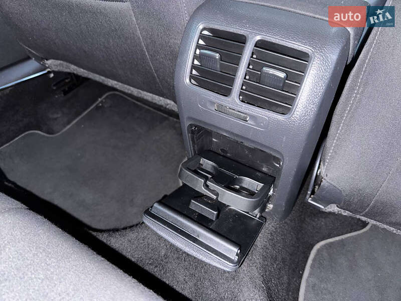 Хетчбек Volkswagen Golf 2010 в Дрогобичі