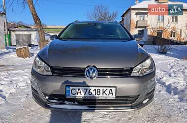 Універсал Volkswagen Golf 2014 в Черкасах