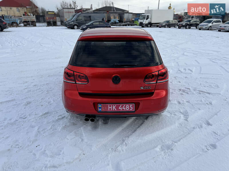 Хетчбек Volkswagen Golf 2009 в Луцьку