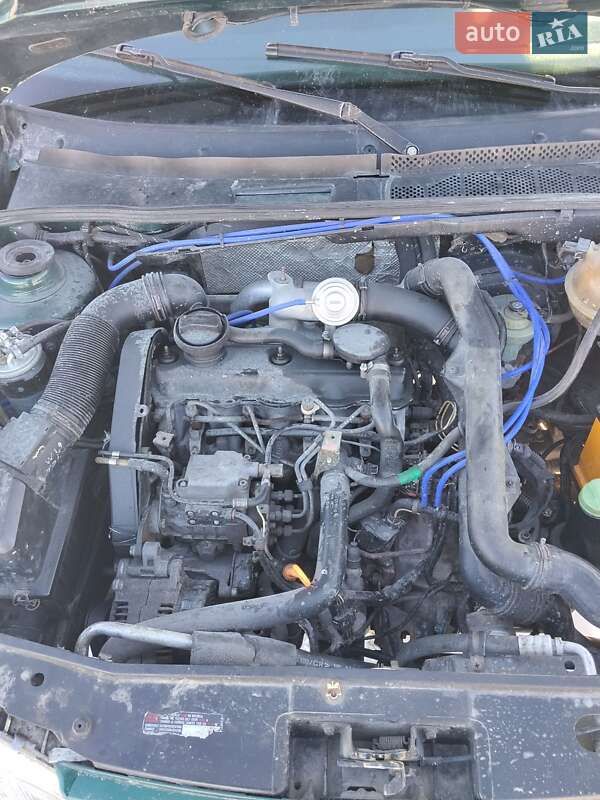 Универсал Volkswagen Golf 1997 в Почаеве