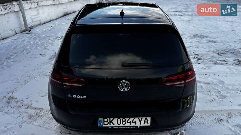 Хэтчбек Volkswagen Golf 2014 в Ровно фото 4 Хэтчбек Volkswagen Golf 2014 в Ровно