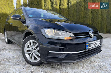 Універсал Volkswagen Golf 2018 в Самборі
