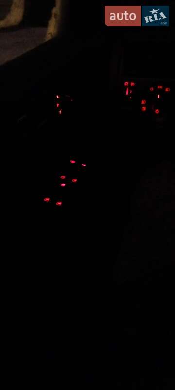 Хэтчбек Volkswagen Golf 2004 в Львове фото 15 Хэтчбек Volkswagen Golf 2004 в Львове