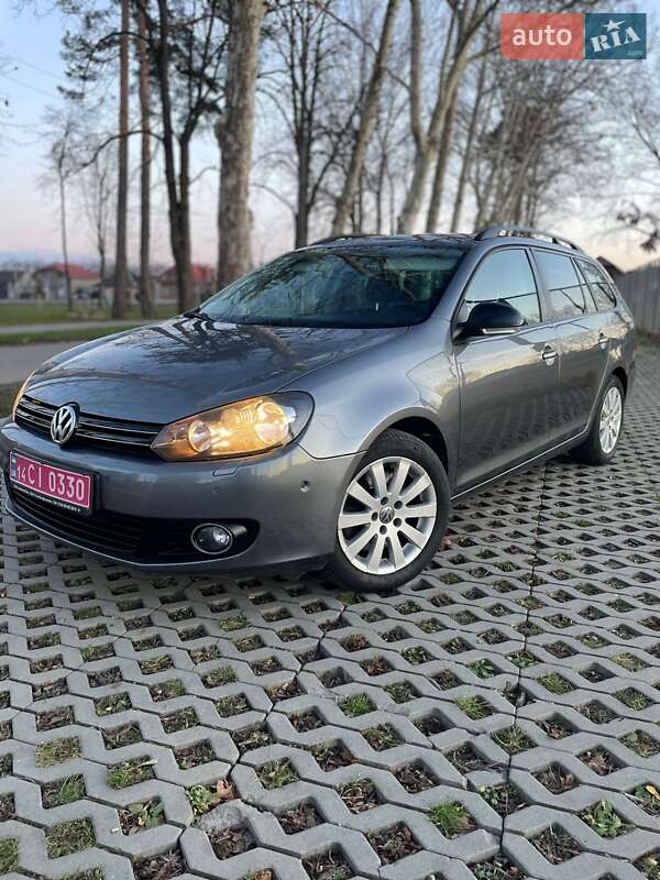 Универсал Volkswagen Golf 2013 в Мукачево