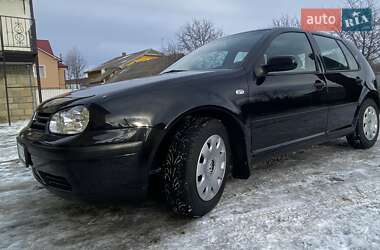 Хетчбек Volkswagen Golf 2000 в Надвірній