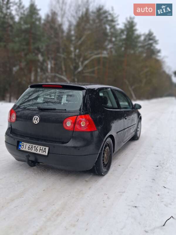 Хэтчбек Volkswagen Golf 2004 в Ахтырке фото 5 Хэтчбек Volkswagen Golf 2004 в Ахтырке