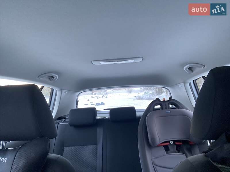 Хетчбек Volkswagen Golf 2011 в Львові фото 22 Хетчбек Volkswagen Golf 2011 в Львові