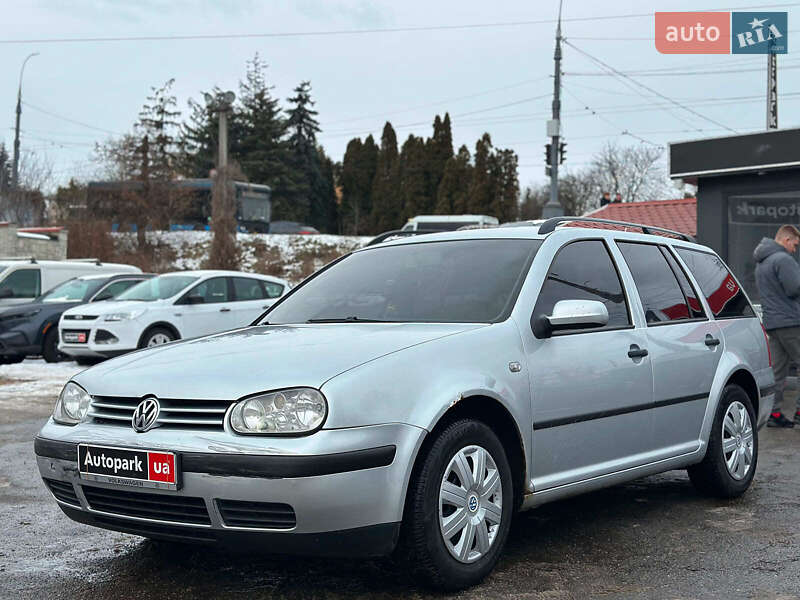Універсал Volkswagen Golf 2002 в Вінниці