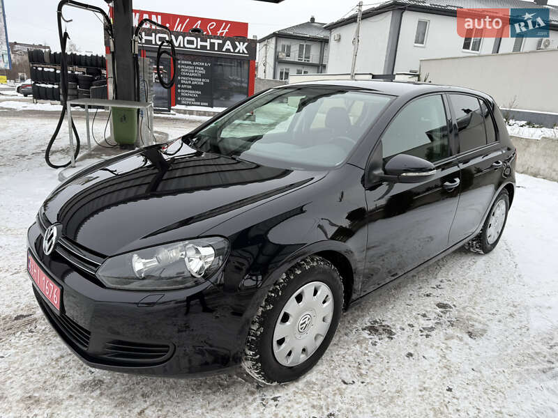 Хэтчбек Volkswagen Golf 2010 в Белой Церкви
