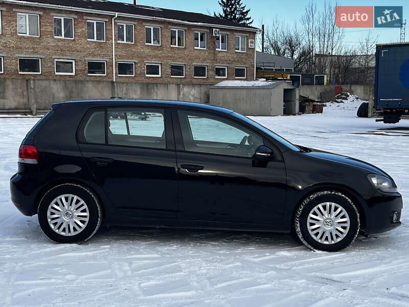 Хетчбек Volkswagen Golf 2011 в Луцьку фото 4 Хетчбек Volkswagen Golf 2011 в Луцьку