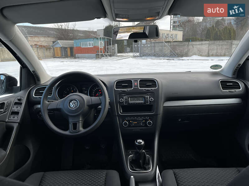 Хетчбек Volkswagen Golf 2011 в Луцьку фото 15 Хетчбек Volkswagen Golf 2011 в Луцьку