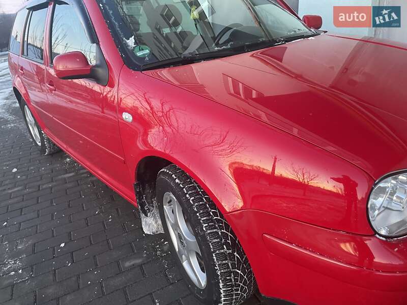 Універсал Volkswagen Golf 2006 в Тернополі